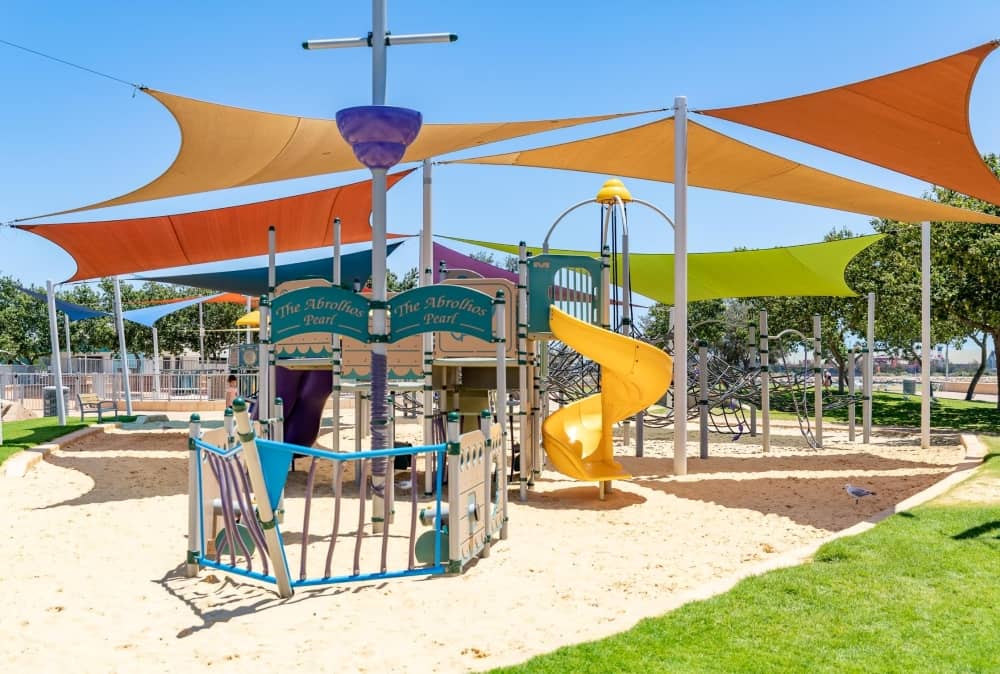 The Geraldton Foreshore playground is a massive playground with 3 separate areas including water play, fully fenced toddler area, and an area for the bigger kids.