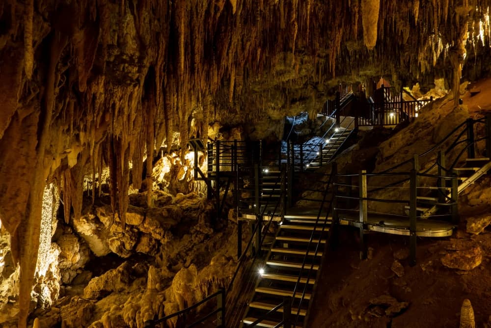 Ngilgi Cave is located in the Geographe Bay and Margaret River Region just off Caves Road, a short distance north of Yallingup.